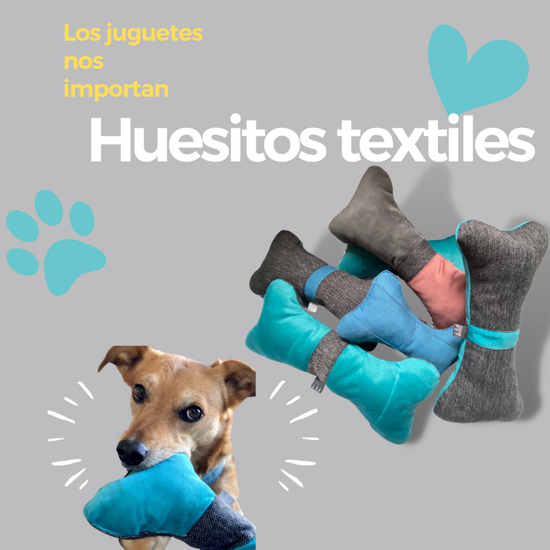 Juguete textil huesito  lino azul - gris